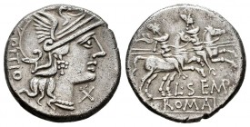 Sempronia. L. Sempronius Pitio. Denario. 148 a.C. Roma. (Ffc-1107). (Craw-216/1). (Cal-1251). Anv.: Cabeza de Roma a derecha, detrás: X, Ley./ detrás:...