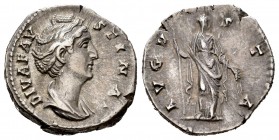 Faustina Madre. Denario. 147 d.C. Roma. (Spink-4584). (Ric-362). (Seaby-104). Rev.: AVGVSTA. Ceres en pie a izquierda con antorcha y sosteniendo su ve...