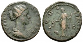 Lucila. As. 166-169 d.C. Roma. (Spink-5516). (Ric-1752). (Ch-44). Rev.: IVNO REGINA S C. Juno en pie a izquierda con patera y cetro, a sus pies pavo r...