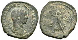 Alejandro Severo. Sestercio. 225 d.C. Roma. (Ric-620c). (Ch-571). Rev.: VICTORIA AVGVSTI SC. Ae. 19,39 g. MBC-. Est...50,00. /// ENGLISH: Severus Alex...