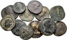 Lote de 12 bronces diferentes del Imperio Romano. 7 sestercios, 4 ases y 1 maiorina. Destacamos el sestercio de Adriano con reverso HISPANIA. Interesn...