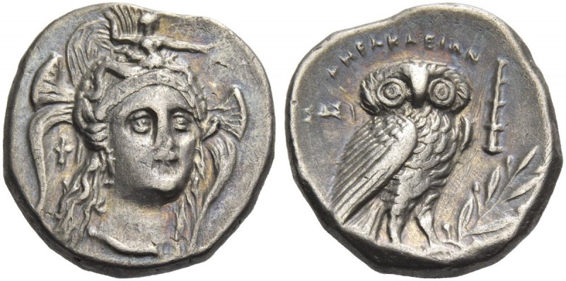 Lucania, Heraclea. Drachm circa 281-278 BC, AR 3.82 g. Head of Athena, three-qua...