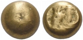 Ionia, Uncertain mint. Hemihecte circa 600-550 BC, EL 1.86 g. Smooth globular surface. Rev. Square incuse punch. SNG Kayhan 676-678.
About very fine...