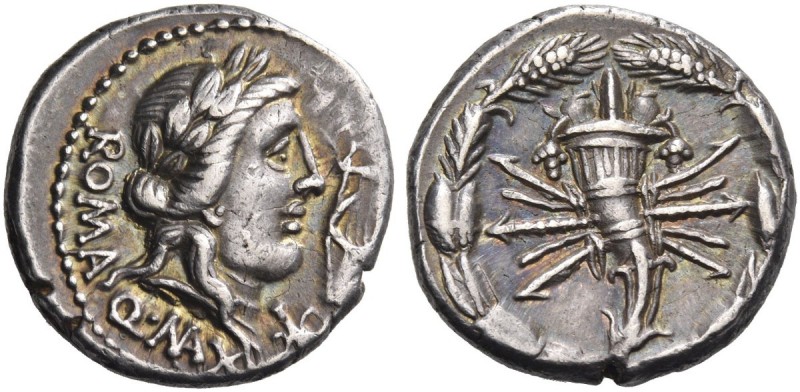 Q. Fabius Maximus. Denarius 82-80, AR 3.90 g. Laureate head of Apollo r.; behind...
