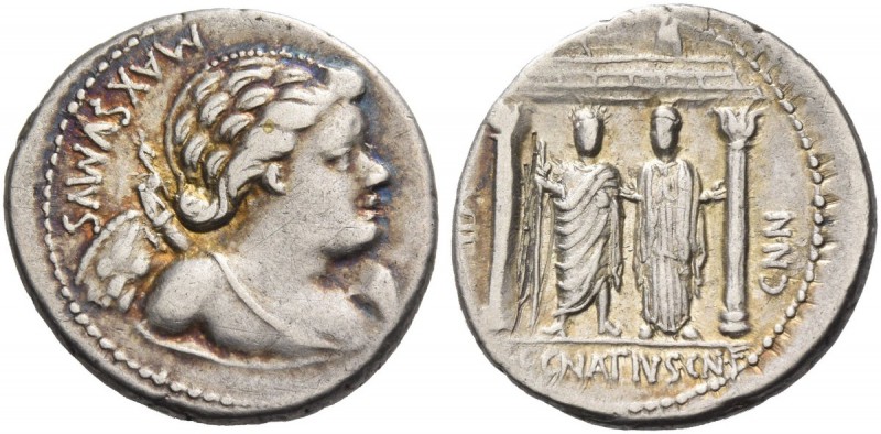 C. Egnatius Cn. F. Cn. N. Maxumus. Denarius 75, AR 3.76 g., MAXSVMVS Winged bust...