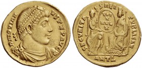 Jovian, 363 – 364. Solidus, Antiochia 363-364, AV 4.41 g. Pearl-diademed, draped and cuirassed bust r. Rev. Roma and Constantinopolis enthroned facing...