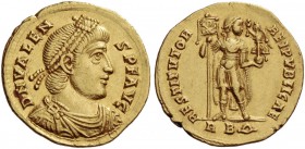 Valens, 364 – 378. Solidus 364-367, AV 4.39 g. Pearl-diademed, draped and cuirassed bust r. Rev. Emperor standing facing, head r., holding labarum and...