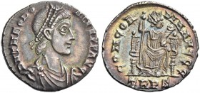 Theodosius I, 379 – 395. Siliqua, Treveri 379-383, AR 2.11 g. Pearl-diademed, draped, and cuirassed bust r. Rev. Constantinopolis seated facing on thr...