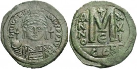 Justinian I, 527 – 565. Follis year XXI (547-548), Æ 19.53 g. Helmeted, pearl-diademed and cuirassed bust facing, holding globus cruciger and ornament...