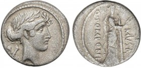 ROMAN COINS: ROMAN REPUBLIC
Denario. 66 a.C. POMPONIA-13. Q. Pomponius Musa. Anv.: Cabeza laureada de Apolo a derecha, detrás dos flautas cruzadas en...