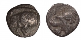 Mysia. Kyzikos circa 525-475 BC.
Tetartemorion Forepart of boar right; tunny to left / Head of roaring lion left; K to upper left; all within incuse ...
