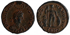 Arcadius Æ Centenionalis. Heraclea, AD 378-383. 
D N ARCADIVS P F AVG, pearl-diademed, draped and cuirassed bust right, holding spear and shield; man...