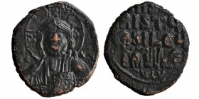 Byzantine, Basil II Bulgaroktonos. AD 976-1025. 
Constantinople. Follis Æ Condition: Very Good 10 gr. 28 mm.