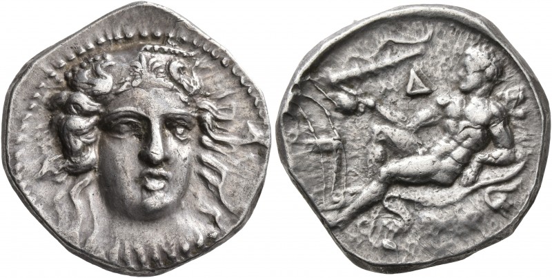 BRUTTIUM. Kroton. Circa 380-360 BC. Didrachm or Nomos (Silver, 21 mm, 7.82 g, 5 ...