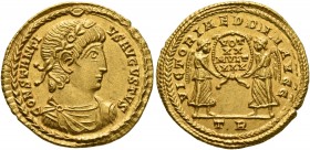 Constantius II, 337-361. Solidus (Gold, 20 mm, 4.30 g, 7 h), Treveri, 342/3 or 347/8. CONSTANTI-VS AVGVSTVS Laurel-and-rosette-diademed, draped and cu...