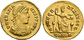 Gratian, 367-383. Solidus (Gold, 21 mm, 4.39 g, 7 h), Constantinopolis, 380. D N GRATIA-NVS P F AVG Pearl-diademed, draped and cuirassed bust of Grati...