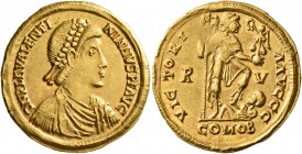 Valentinian III, 425-455. Solidus (Gold, 22 mm, 4.42 g, 6 h), Ravenna, 425-426. D N PLA VALENTI-NIANVS P F AVG Pearl-diademed, draped and cuirassed bu...