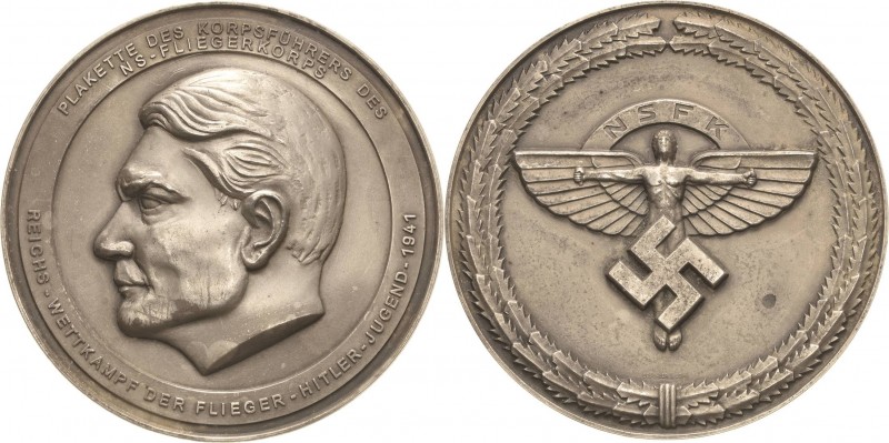 Drittes Reich
 Versilberte Bronzemedaille 1941 (Deschler & Sohn) Reichswettkämp...