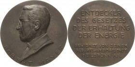 Medicina in nummis
Heilbronn Eisengussmedaille o.J. (Dautert) Auf den Heilbronner Arzt Robert Mayer. Brustbild nach links / 7 Zeilen Schrift. 83 mm, ...