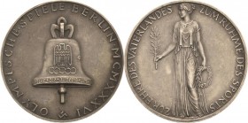 Olympische Spiele und Kongresse
Berlin 1936 - XI. Olympische Sommerspiele Silbermedaille 1936 (K. Roth) Offizielle Erinnerungsmedaille. Olympiaglocke...