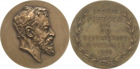 Personenmedaillen
Pietsch, Ludwig 1824-1911 Bronzemedaille 1904 (M. Klein) 80. Geburtstag des Malers und Schriftstellers. Kopf nach rechts / 7 Zeilen...