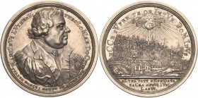 Reformation-Ereignisse und Jubiläen
 Silbermedaille 1717 (G.W. Vestner) 200 Jahre Reformation. Brustbild Martin Luther nach rechts / Stadtansicht von...