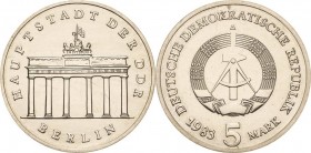 Kursmünzen
 5 Mark 1983. Brandenburger Tor Jaeger 1536 Auflagenhöhe: 3000 Exemplare. Sehr selten. Fast Stempelglanz
