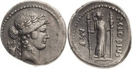 Römische Republik
P. Clodius M.F. Turrinus 42 v. Chr Denar Apollokopf mit Lorbeerkranz nach rechts, dahinter Lyra / Diana Lucifera steht frontal, häl...