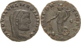Kaiserzeit
Galerius Augustus 305-311 Follis nach 311, Siscia Consecratio. Kopf mit Schleier nach rechts, DIVO GAL VAL MAXIMIANO / Fortuna steht mit S...