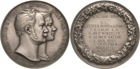 Anhalt-Orte
Calbe Silbermedaille 1929. Silberhochzeit der Familie Winckler. Köpfe Kaiser Wilhelms und Augustes nach rechts / 12 Zeilen Schrift im Eic...