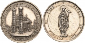 München
 Silbermedaille 1821. Auf die Erhebung der Frauenkirche. Ansicht der Kirche mit den umliegenden Häusern / Madonna. 43,7 mm, 28,68 g Hauser 76...