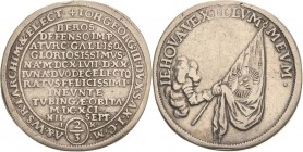 Sachsen-Kurlinie ab 1547 (Albertiner)
Johann Georg III. 1680-1691 2/3 Taler 1691, IK-Dresden Auf seinen Tod C/K 630 Kohl 309 Davenport 811 Sehr schön...