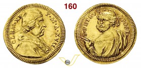 CLEMENTE XI (1700-1721) Mezzo Scudo d'oro A. XVII, Roma. D/ Busto del Pontefice R/ Busto di San Pietro. Munt. 29 MIR 2255 Au g 1,69 Rara SPL