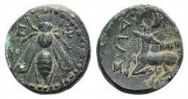 Ionia, Ephesos, c. 390-320/00 BC. Æ (14mm, 3.71g, 12h). Dias, magistrate. Bee. R/ Stag kneeling l. SNG Copenhagen 254-5 var. (magistrate). Green patin...