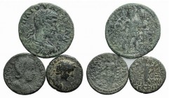 Lot of 3 Æ Roman Provincial coins, including Tiberius, Julia Domna and Valerian, to be catalog. Lot sold as it, no returns
