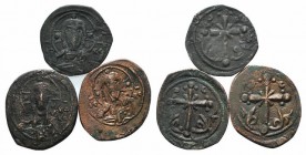 Lot of 3 Byzantine Æ to be catalog. Lot sold as it, no returns