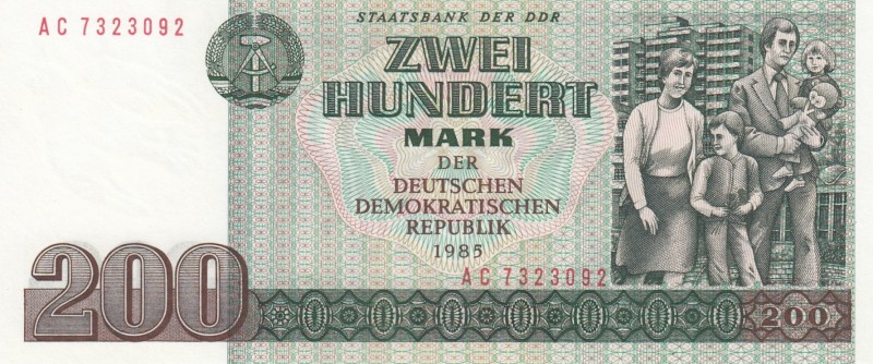 Germany - Democratic Republic, 200 Mark, 1985, UNC, p32
There is a fluctuation ...