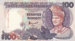 Malaysia, 100 Ringgit, 1988, UNC, p32C
There is ripple.
Serial Number: AP3165712
Estimate: 100-200