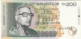 Mauritius, 200 Rupees, 1998, UNC, p45
Serial Number: BF074952
Estimate: 55-110