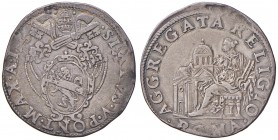 Roma. Sisto V (1585-1590). Testone anno I AG gr. 9,39. Muntoni 10. Berman 1315. MIR 1301/1. Raro. Buon BB
