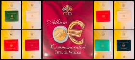 Vatican. Lote compuesto por 2 álbumes de Abafil. Uno con las carteras oficiales de 8 valores de euros entre los años 2014 y 2018, ambos incluidos; la ...
