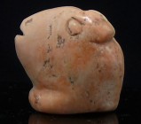 Proche Orient - Pion de jeu en pierre - 1000 av. J.-C.
Très intéressant pion de jeu en pierre représentant une tête de mouton. Dimension : 22 mm.