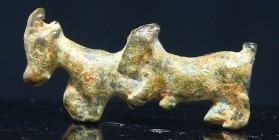 Proche Orient - Luristan - Amulette en bronze représentant des capridés - 1000 / 0 av. J.-C.
Amulette en bronze représentant deux capridés s'accoupla...