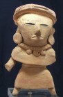 Maya - Mexique - Veracruz - Culture Remojadas - Statuette en terre cuite - 450 / 650 ap. J.-C.
Très belle statuette en terre cuite représentant une f...