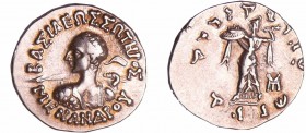 Royaume de Bactriane - Menander - Drachme (160-145 av. J.-C.)
A/ Buste lauré à gauche tenant un javelot.
R/ Athéna debout à gauche tenant une lance ...