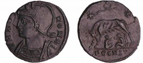 Constantin 1er - Nummus (330-333, Arles) - Louve
A/ VRBS ROMA. Buste de Rome à gauche avec une aigrette sur le casque. 
R/ // PCONST La louve à gauc...