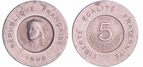 Troisième république (1871-1940) - 5 centimes 1909 Essai en aluminium, François Rude
TTB+
Maz.2286-EMPF 15.8
Al ; 0.95 gr ; 19 mm