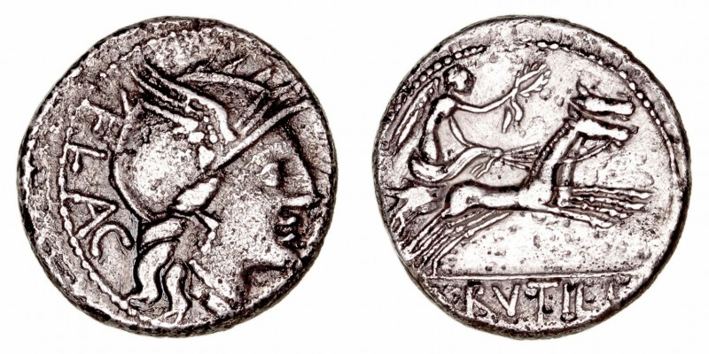Rutilia
Denario. AR. Roma. (77 a.C.). A/Cabeza de Roma a der., detrás FLAC. R/V...