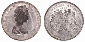 Gibraltar Isabel II
25 Pence. AR. 1972. Royal Silver Weeding. KM.6a. En estuche de plástico termosoldado. PROOF.