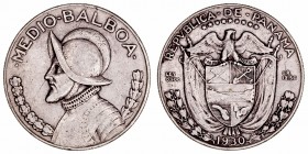 Panamá 
1/2 Balboa. AR. 1930. 12.48g. KM.12.1. Tonalidad. MBC-.
